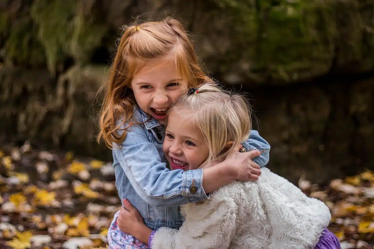 enfant  confiance
